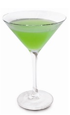 For the beautiful lady in your life, only the best will do. The Bella Donna cocktail recipe is a green colored drink made from apple schnapps, melon liqueur and kiwi syrup, and served in a chilled cocktail glass.