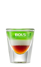 The Quick Fuck is a sexy layered shot guaranteed to get the party started. A brown, white and green shot made from melon liqueur, yoghurt liqueur and coffee liqueur and served in a chilled shot glass. Clothing optional...