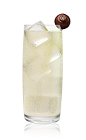The Raz and Ginger drink is made from Stoli Chocolat Razberi vodka and ginger ale, and served in a highball glass.