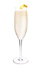 The Skinny Sparkling Superfruit cocktail recipe is sexy enough to be served at any wedding or other formal event. Made from VeeV acai spirit, lemon juice, agave nectar and champagne, and served in a chilled champagne flute.